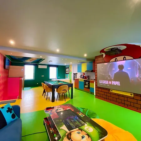 Apartamento Retro Gaming Mood - Arcade Games - Jacuzzi - Sauna - Switch 2