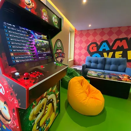 Retro Gaming Mood - Arcade Games - Jacuzzi - Sauna - Switch 2 Apartamento *