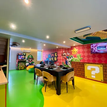 Apartamento Retro Gaming Mood - Arcade Games - Jacuzzi - Sauna - Switch 2 *